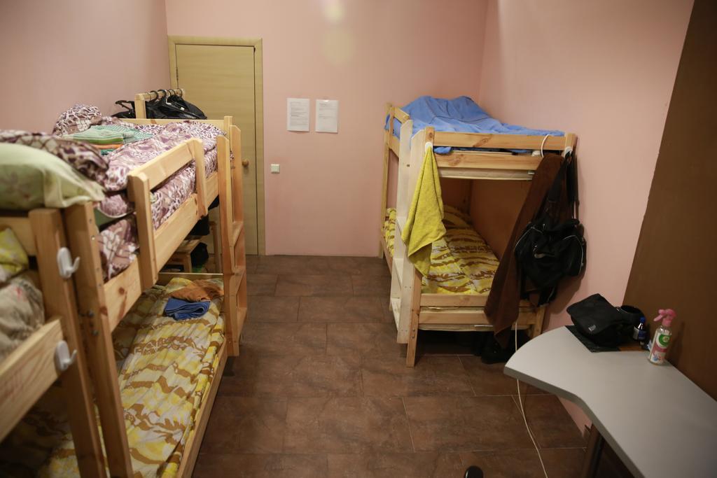 Hostel Fishka Kiev Buitenkant foto